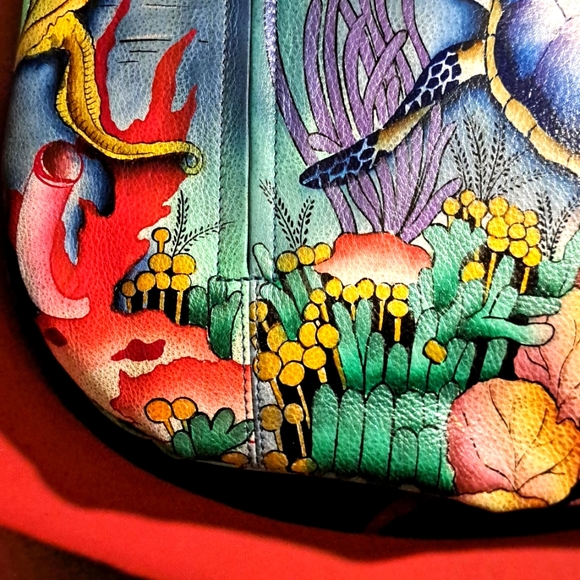 Anuschka Ocean-Themed Hand-Painted Women's Bag, Used For 4 Mo, To Big For Me - Picture 3 of 10